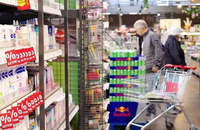 Middle East conflict weighs on Eurozone economy in April