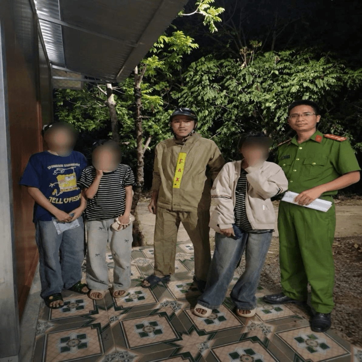 Three under-14 youths found with unusual behavior; Lai Châu Police issue special warning to all parents