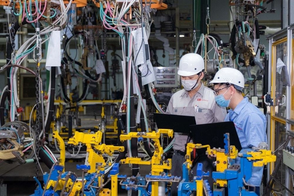 Industrial production rises 9.2% in the first four months of 2026, with manufacturing up 9.9%