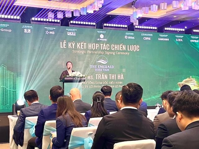 Le Phong signs strategic partnership to develop The Emerald River Park riverfront apartment project