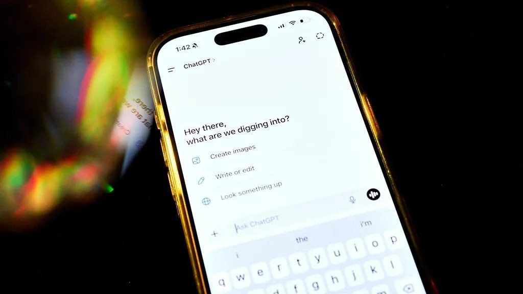 MIT study finds improper use of ChatGPT reduces brain activity by 55%, raising memory risk