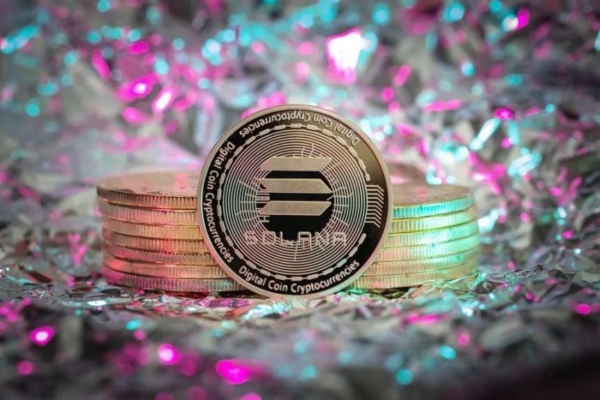 Solana price set for a major move; analysts see potential breakout