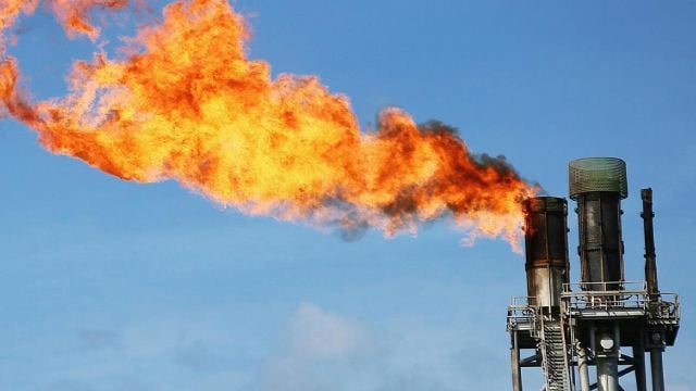 Strait of Hormuz disruption tightens global oil supply as BP posts strong first-quarter earnings on higher oil prices