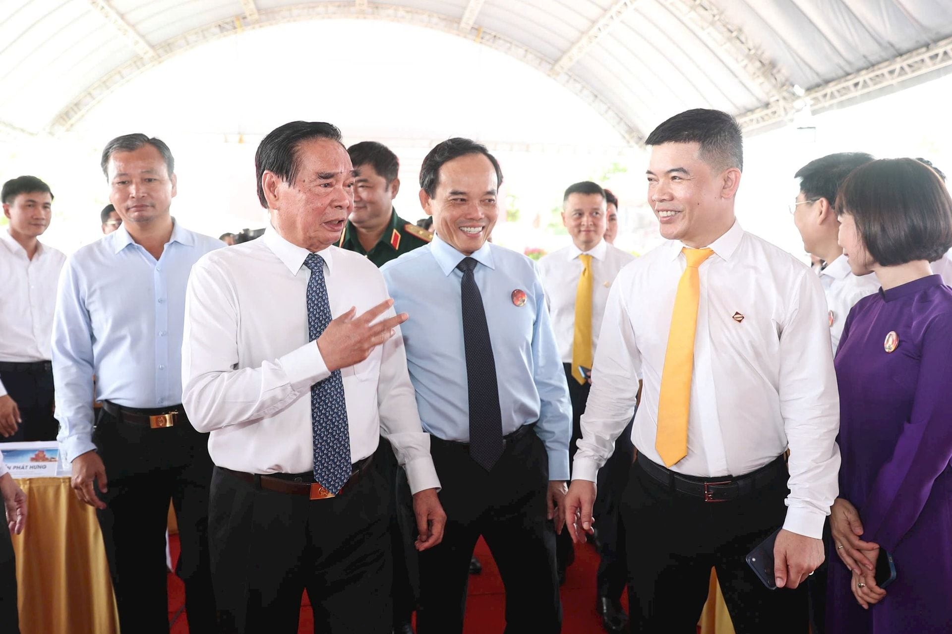 Ho Chi Minh City launches more than 280 trillion VND in urban infrastructure projects as Vingroup, Sun Group and THACO mobilize investments