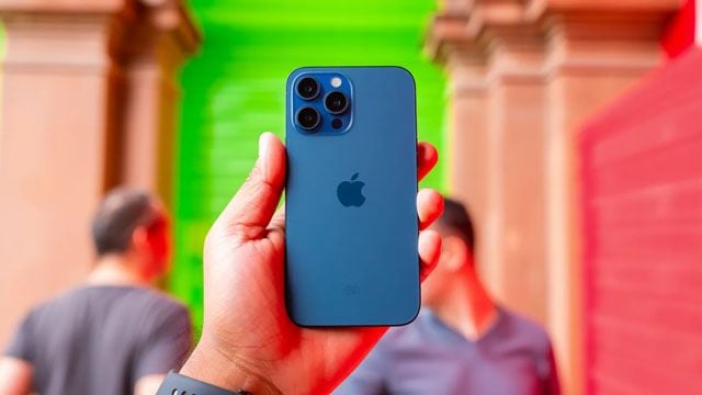 Tim Cook drove the shift to larger iPhones, boosting Apple demand