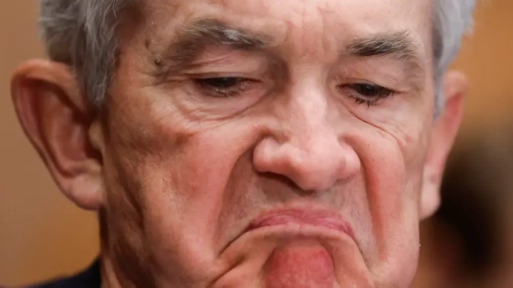 ‘It’s Now Happening’—Urgent U.S. Dollar ‘Collapse’ Warning Issued As Markets Brace For Gold And Bitcoin Price Shocks