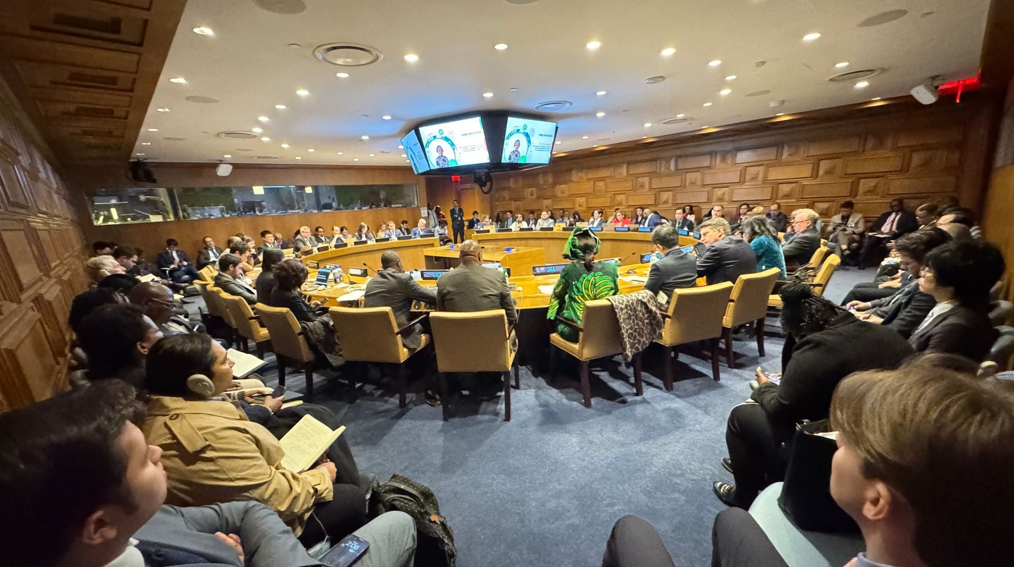 Vietnam chairs UN roundtable on peaceful nuclear energy at the 11th NPT Review Conference