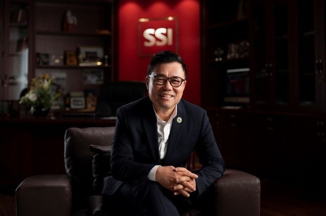 SSI Chairman Nguyen Duy Hung says the company will participate in the crypto asset market to avoid falling behind, though opportunities and business model remain unclear.