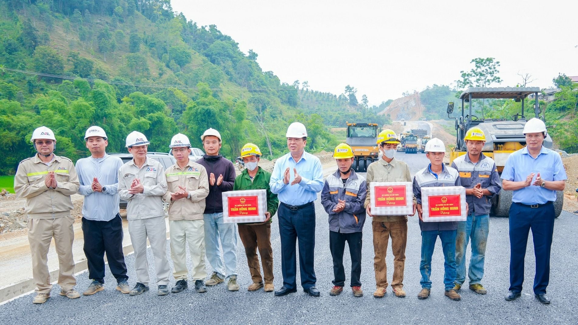 Vietnam’s 26-trillion-dong Đồng Đăng–Trà Lĩnh Expressway faces challenges as military support is needed to finish the 62km segment by May 19
