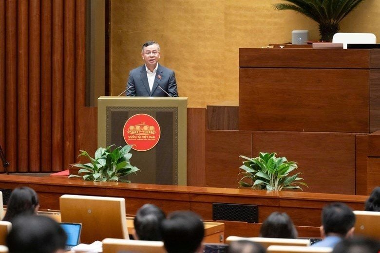 Finance Minister says the 1-billion-dong taxable revenue threshold is appropriate
