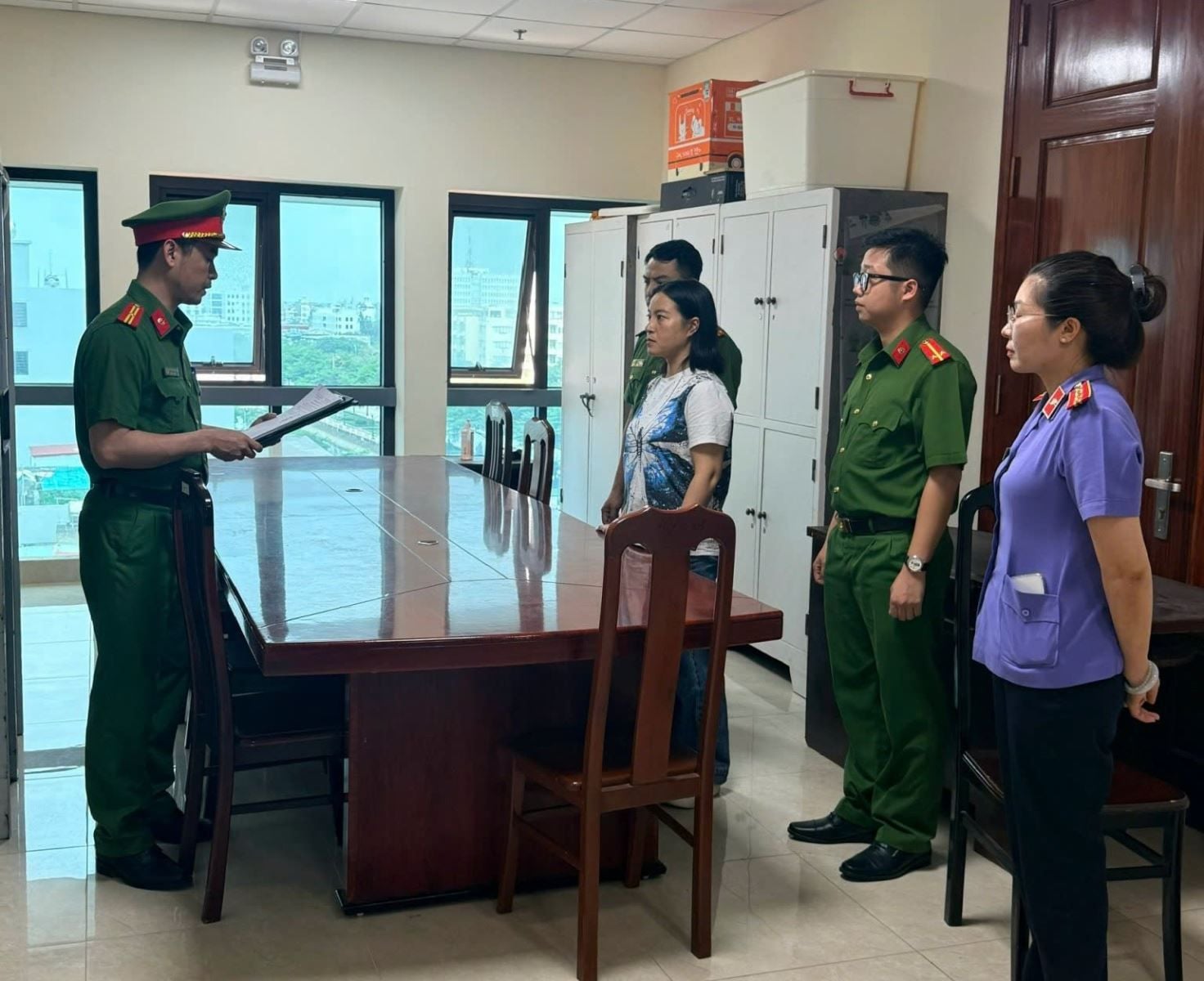 Woman arrested for defrauding over 42 billion VND from multiple victims through real estate schemes in Hung Yen