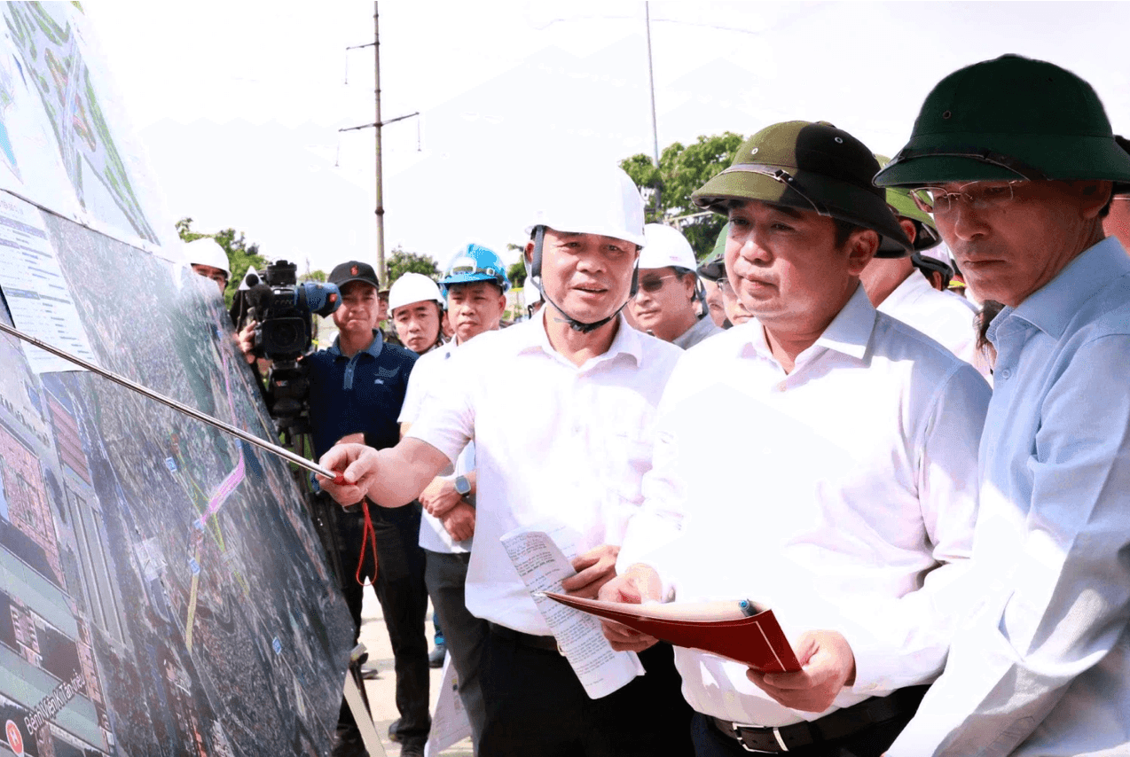 Bí thư Thành ủy Hà Nội chốt tiến độ nút giao 786 tỉ đồng tại Phạm Tu – đường 70