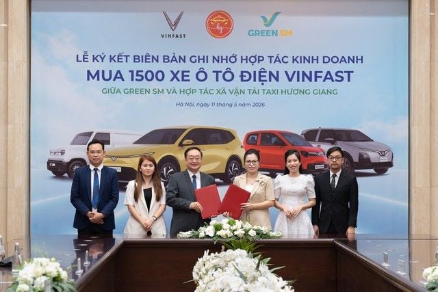 Major buyer signs for 1,500 VinFast electric vehicles from VinFast founder Pham Nhat Vuong