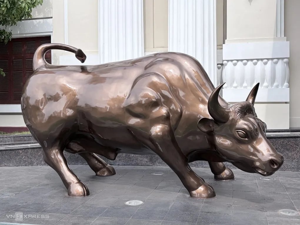 Nhà đầu tư nước ngoài ghi nhận ròng bán trên HOSE vượt quá 14,32 tỷ đồng vào tháng 4/2026