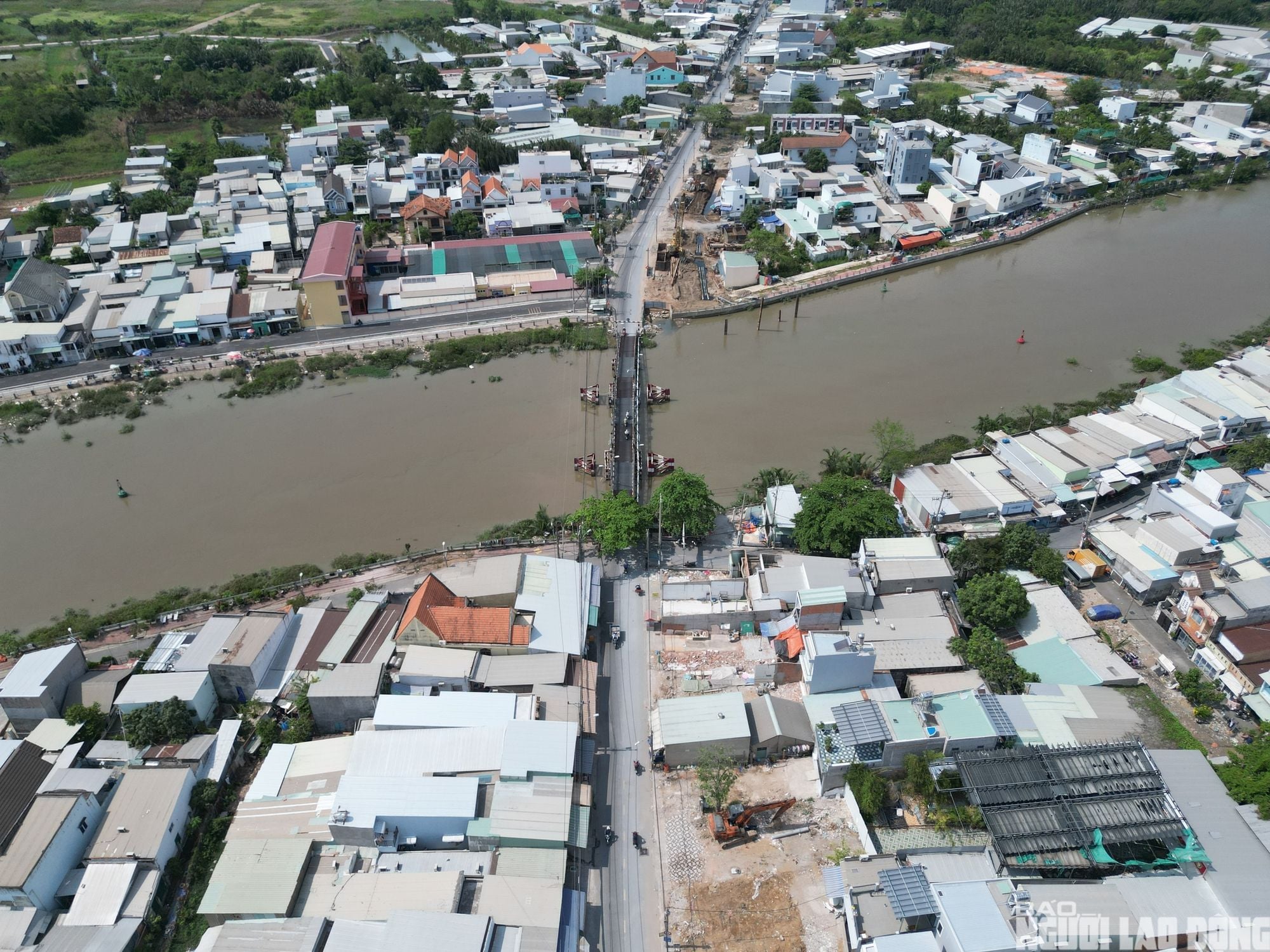 Rạch Tôm Bridge construction near VND 497 billion on Ho Chi Minh City's gateway to Tay Ninh