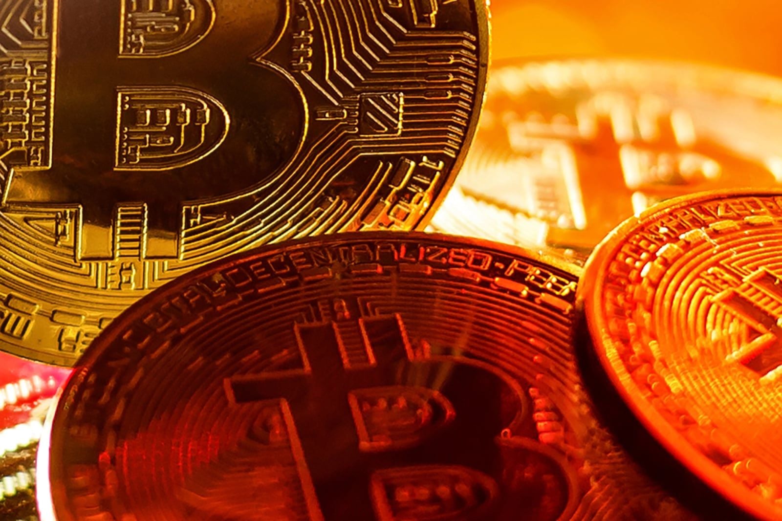 Bitcoin network flooded with 200,000 'ghost' addresses raises concern of stealth Sybil attack, warns Jameson Lopp