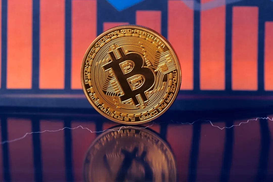 Bitcoin price prediction: BTC enters magnet zone as bullish cross nears