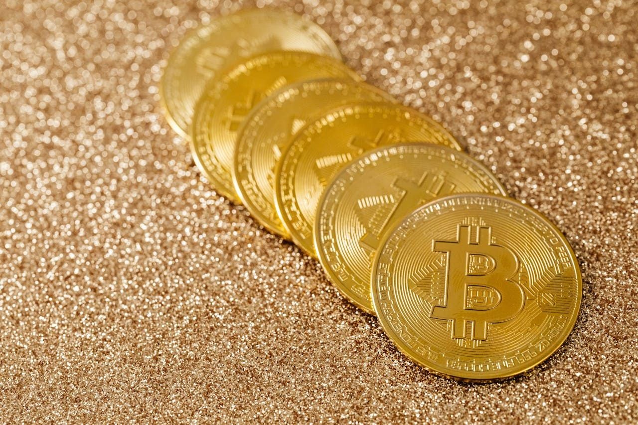 Bitcoin Price Rally Faces Resistance Near $82K as Bullish Momentum Weakens
