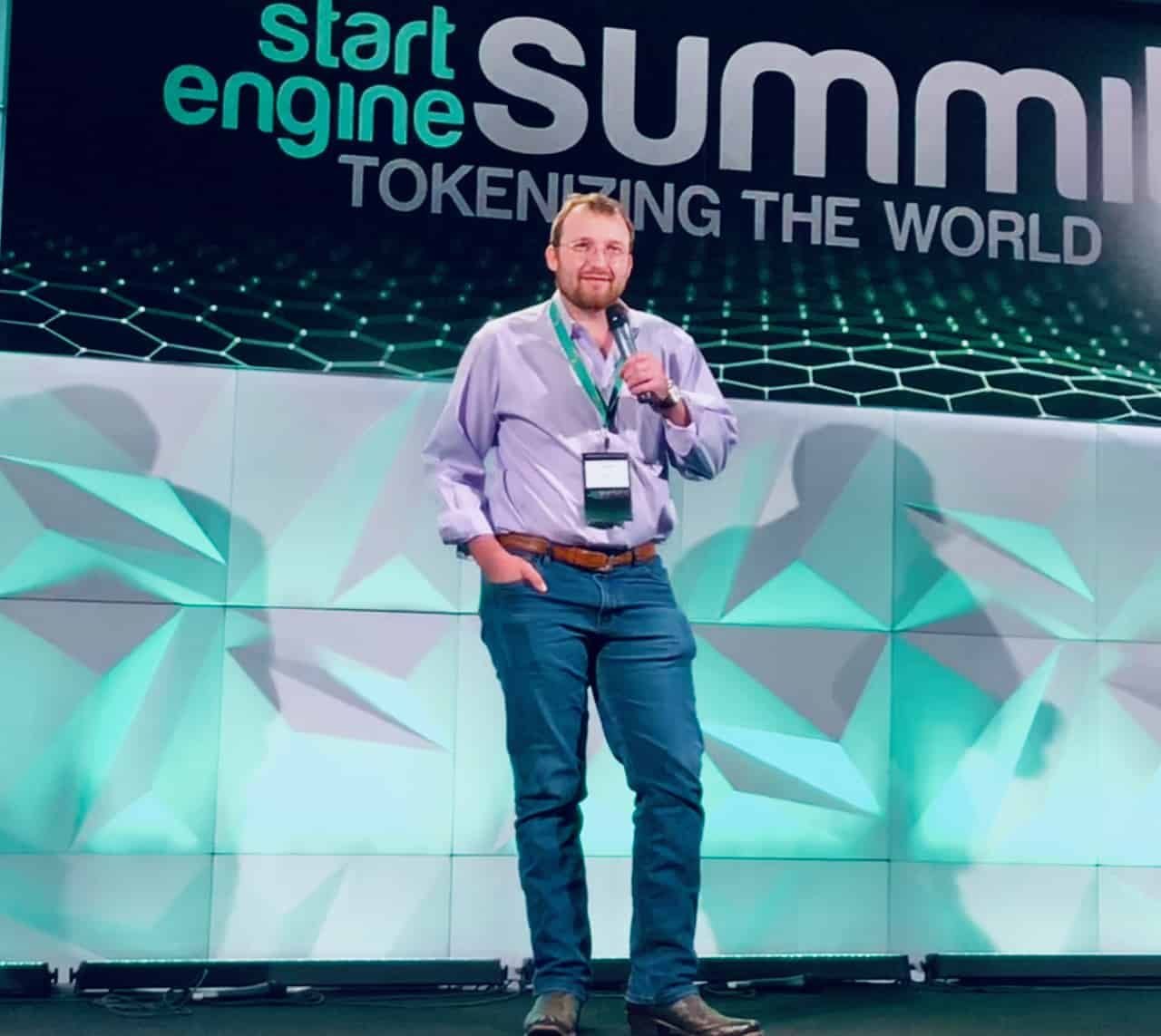 Cardano founder Charles Hoskinson says smartphones may offer better digital security than hardware wallets