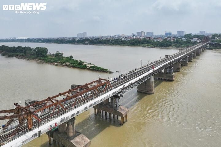 Diện mạo mới của cầu Long Biên sau hơn một tháng cấm xe sửa chữa