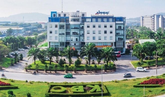 Vợ của Đặng Thành Tâm đăng ký mua 8 triệu cổ phiếu KBC khi Kinh Bắc ghi nhận lợi nhuận sau thuế quý I/2026 giảm trên 70% và vẫn duy trì mục tiêu tăng trưởng cao cho năm.