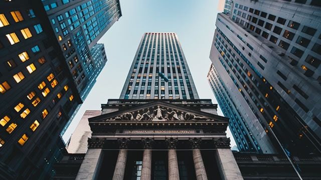 Nasdaq hits a 34-year win streak as Iran relief rally supports Wall Street; all three major indices head for third straight weekly gain