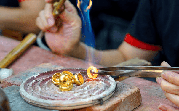 Concerns over proposal to borrow gold from the public for production