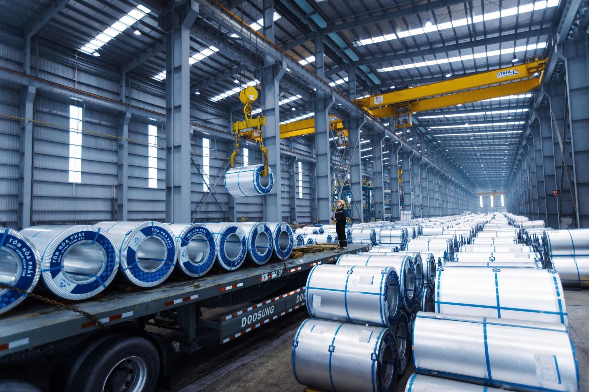 Hoa Phat sets record date for 2025 cash dividend at 5% and plans to issue about 767.5 million shares as stock dividends