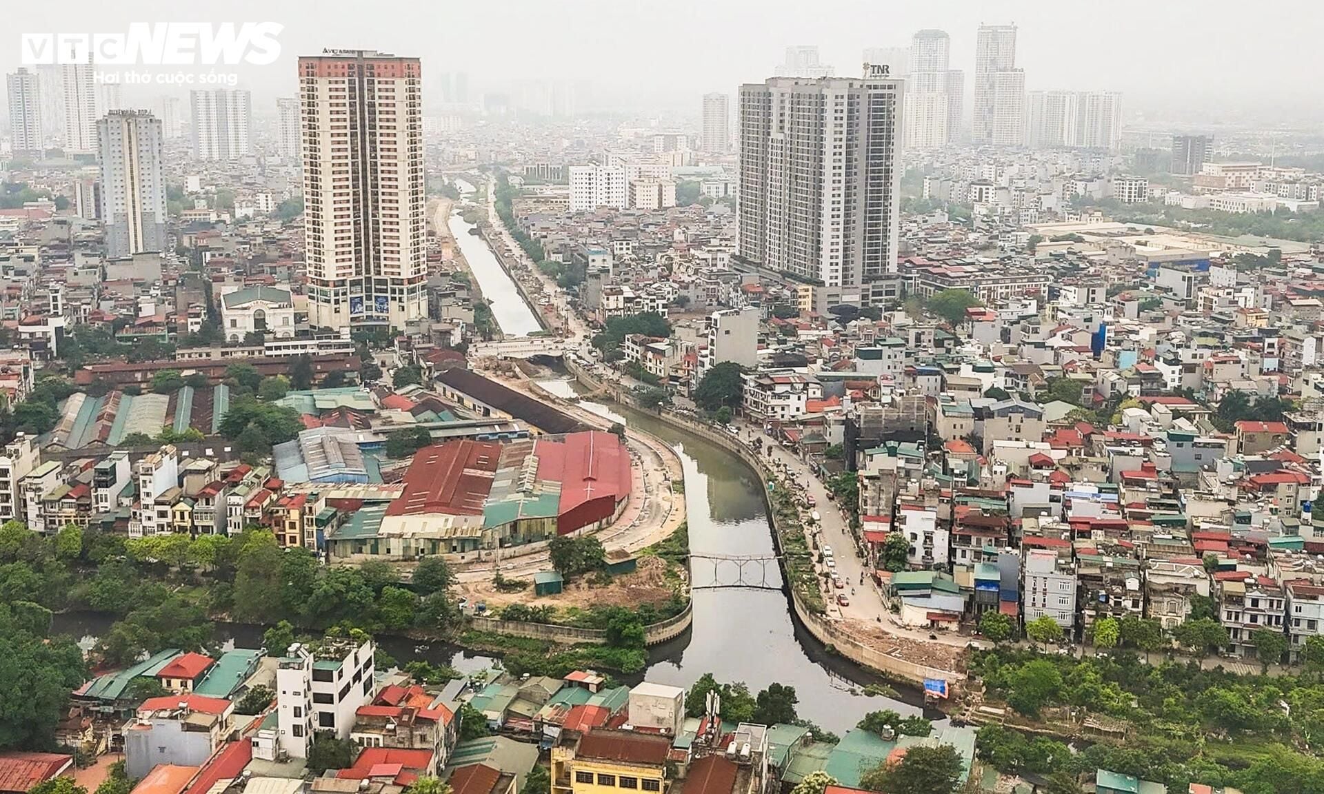 Hanoi water drainage project worth nearly 7.5 trillion VND remains incomplete after more than a decade of construction