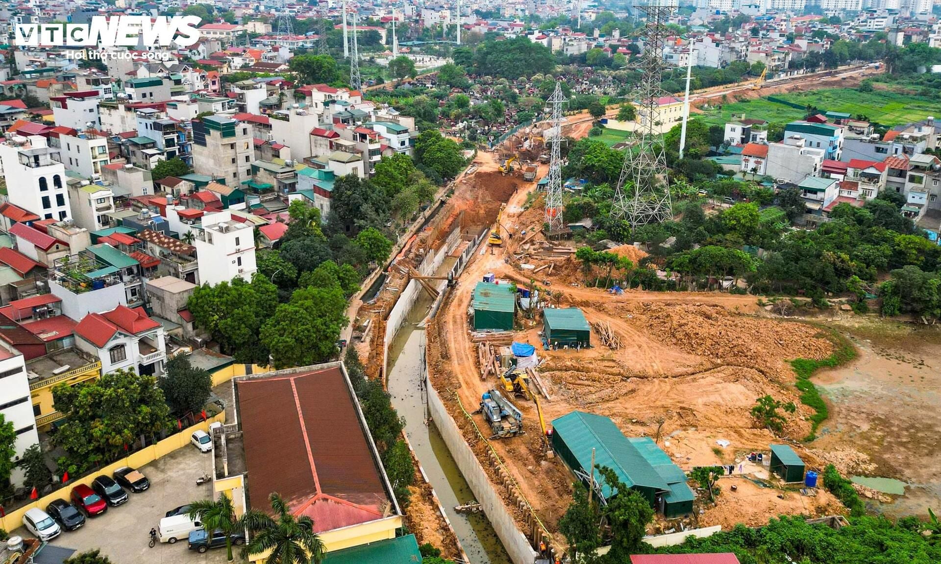 Thuy Phuong canal project advances to about 70% completion to supply water to To Lich River and aid flood control in Hanoi