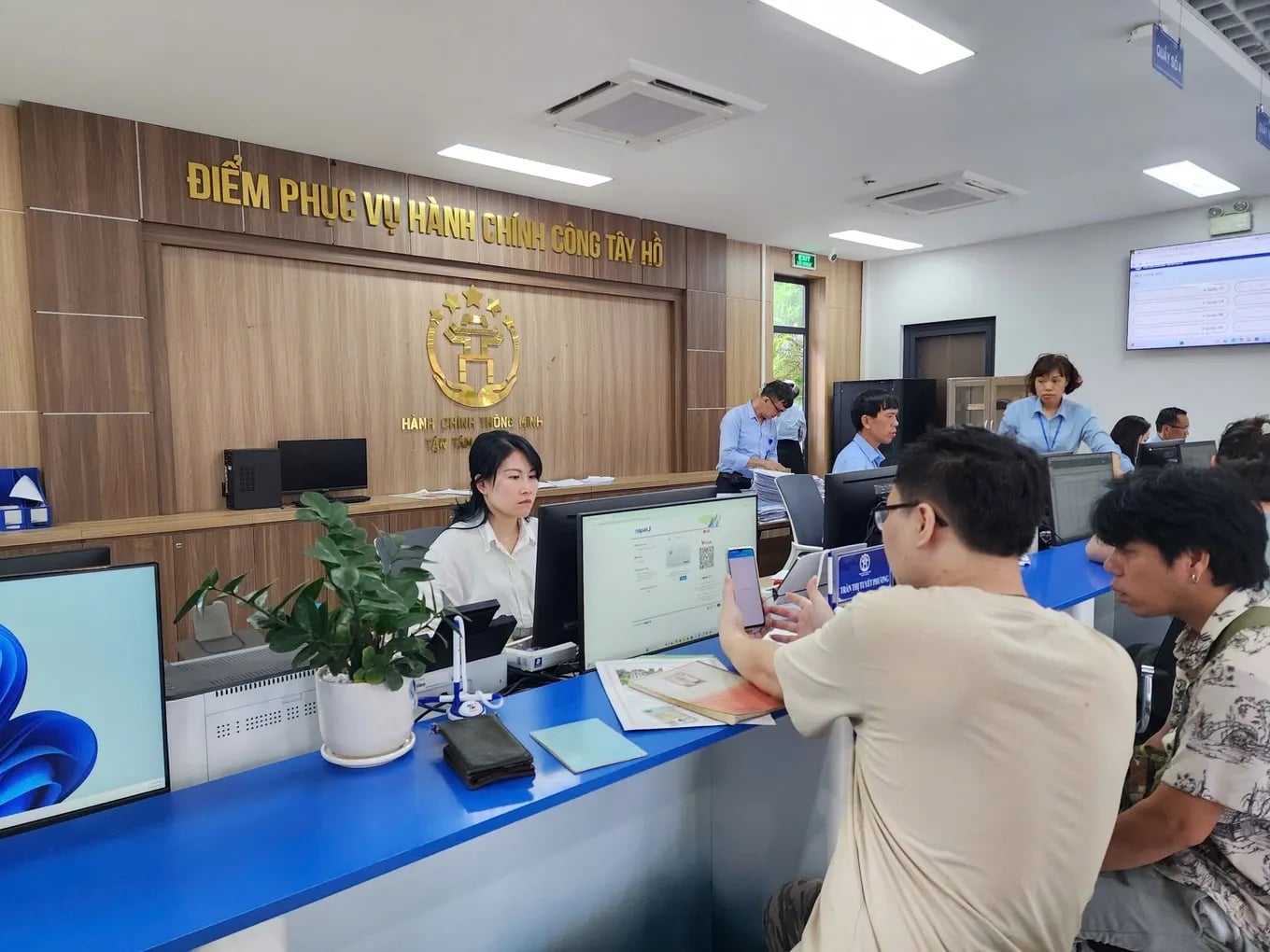 Tiếp tục cắt giảm, đơn giản hóa thủ tục tại 11 ngành, lĩnh vực