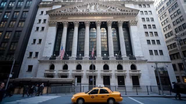 Nasdaq 100: Tech stocks lead US indices higher after softer PPI data