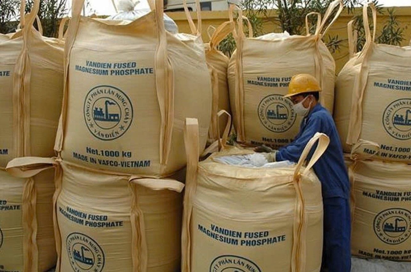 HoSE reprimands Van Dien Phosphate Fertilizer Joint Stock Company for late disclosure of Q1 2026 financial statements