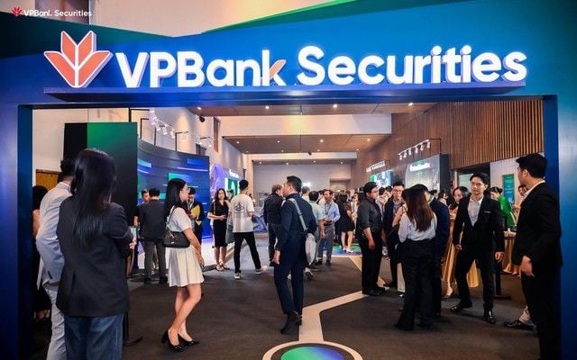 VPBankS launches flexible offers: Zero Fee and Zero Margin