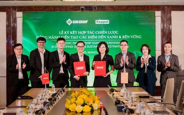 Sun Group and Keppel sign strategic partnership to develop smart energy for the travel ecosystem