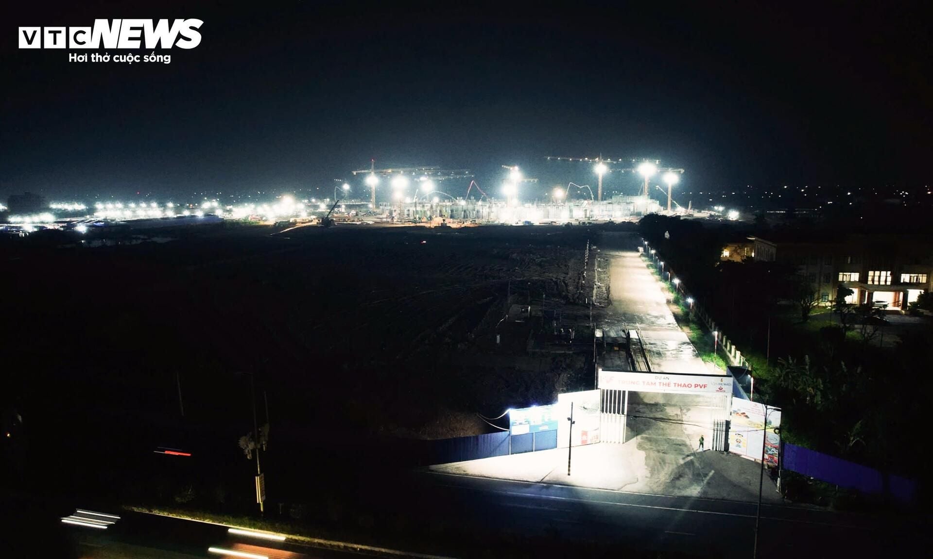 PVF Stadium in Hung Yen: 60,000-seat project under round-the-clock construction