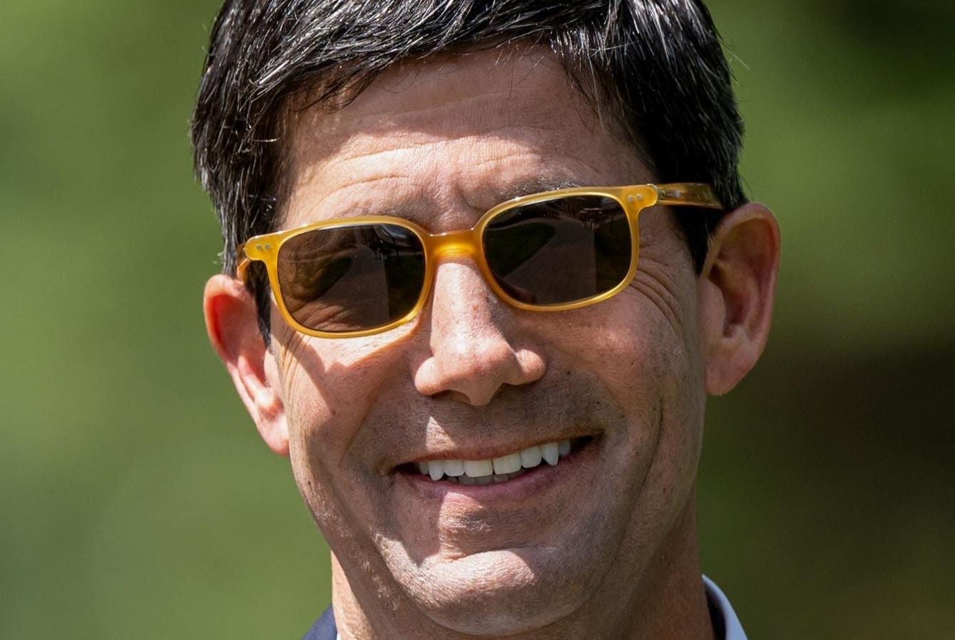 Fed update leaves Bitcoin poised for a potential major price move ahead of Warsh confirmation