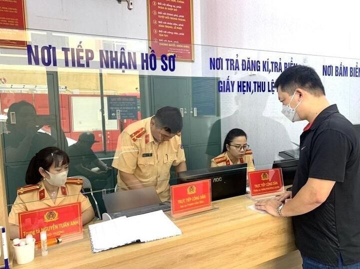 Penalties for buying a used motorcycle with a handwritten sale and failing to transfer ownership