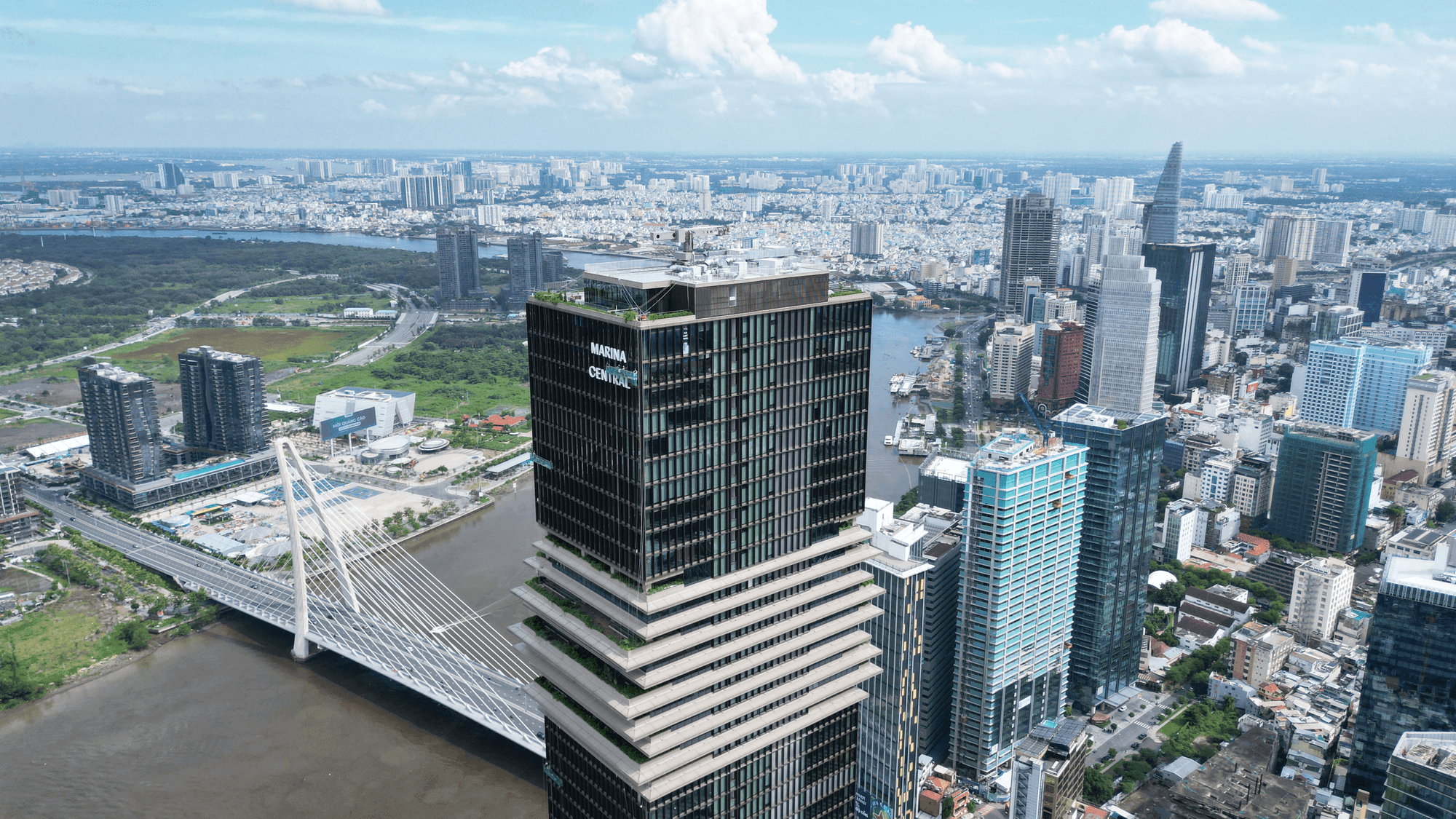 Seven banks approved plans to establish 100%-owned subsidiary banks at the International Financial Center in Ho Chi Minh City