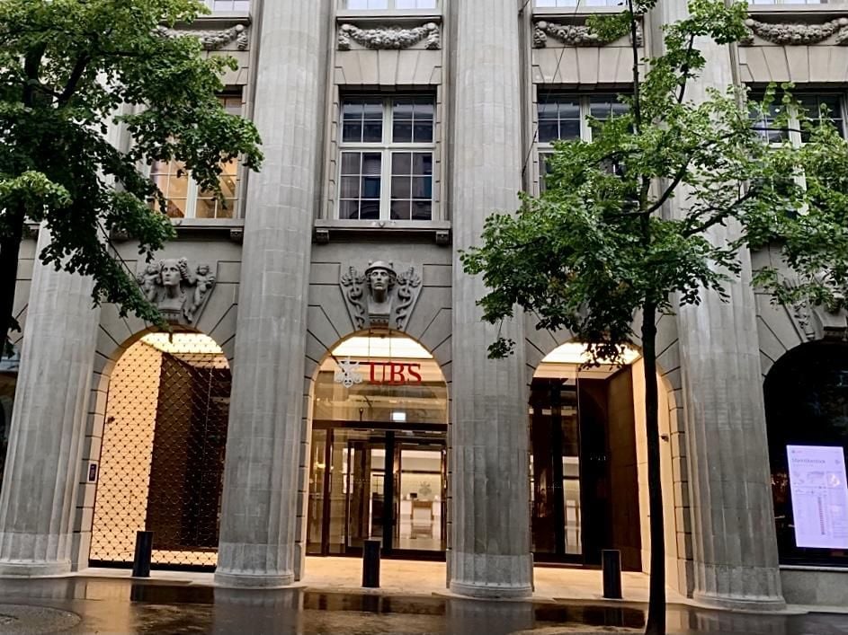 UBS mở rộng vị thế Bitcoin với cổ phần MicroStrategy trị giá 1,12 tỷ USD