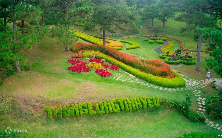 Love Valley Concert 2026 attendees eligible for free admission to Thung Lũng Tình Yêu on May 1, 2026