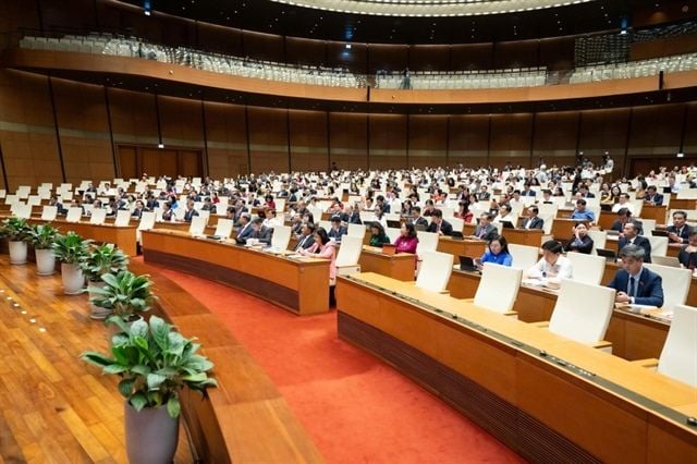 Lawmakers propose measures to boost economic growth