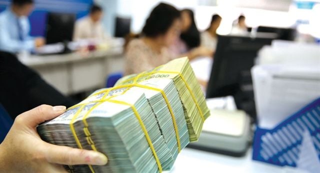 Modeling liquidity pressure in the banking system