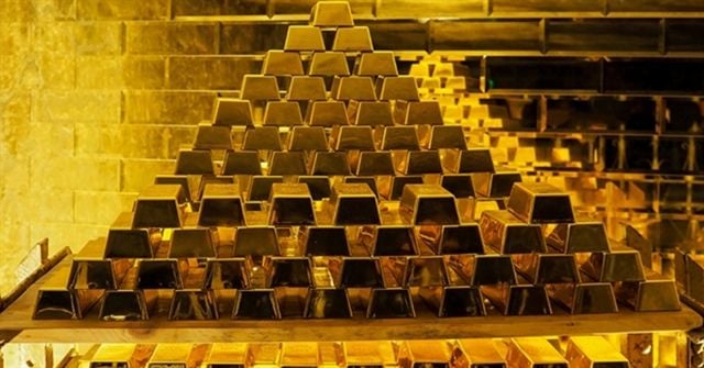 Russia, Turkey and Azerbaijan sell gold in unison: what is happening?