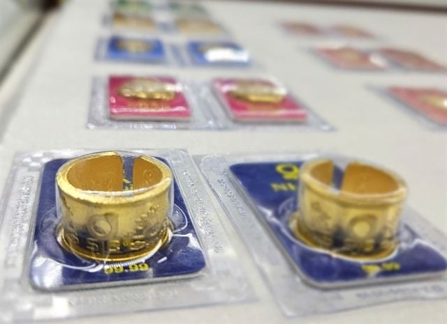 Morning May 1: SJC gold bars and 99.99% gold jewelry buyers in heavy losses as domestic prices lag global gains