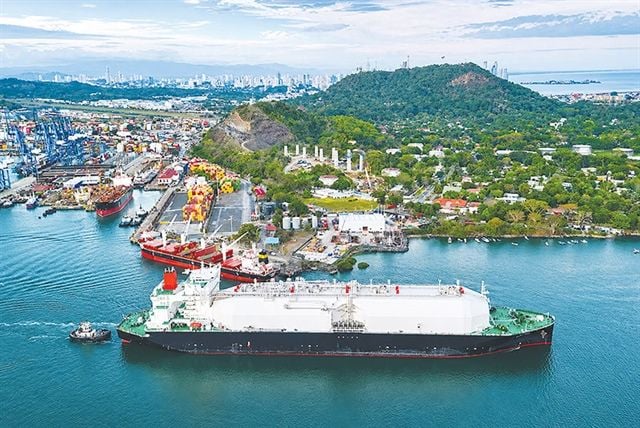From Hormuz to Panama: Global Shipping Under Geopolitical Pressure Reshaping Maritime Routes