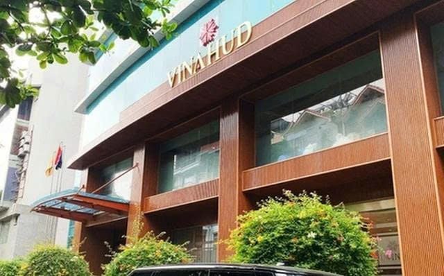 Vinahud to transfer 100% of equity in Friends Investment and Construction to Diamond Crown Homes for 1.22 trillion dong; deals expected in Q2 2026.
