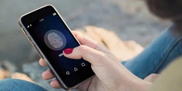 Two reasons not to use fingerprint authentication to unlock smartphones