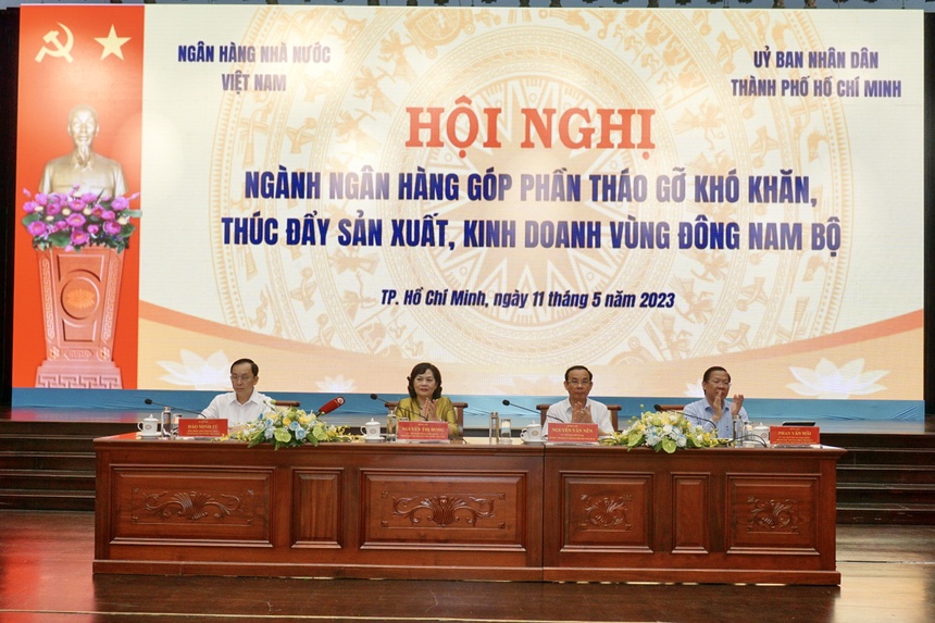 NHNN và UBND TP.HCM tổ chức hội nghị “Ngành ngân hàng góp phần tháo gỡ khó khăn, thúc đẩy sản xuất, kinh doanh vùng Đông Nam Bộ” chiều 11/5. Ảnh: NHNN.