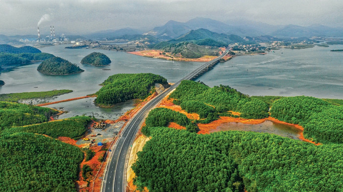 Cao tốc Hạ Long - Vân Đồn là dự án Khang Nguyên ICI góp phần thi công